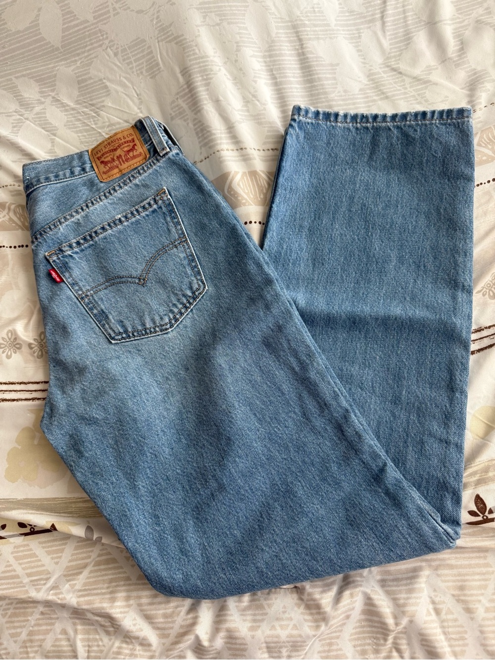 Levi's women’s Low Pro Straight